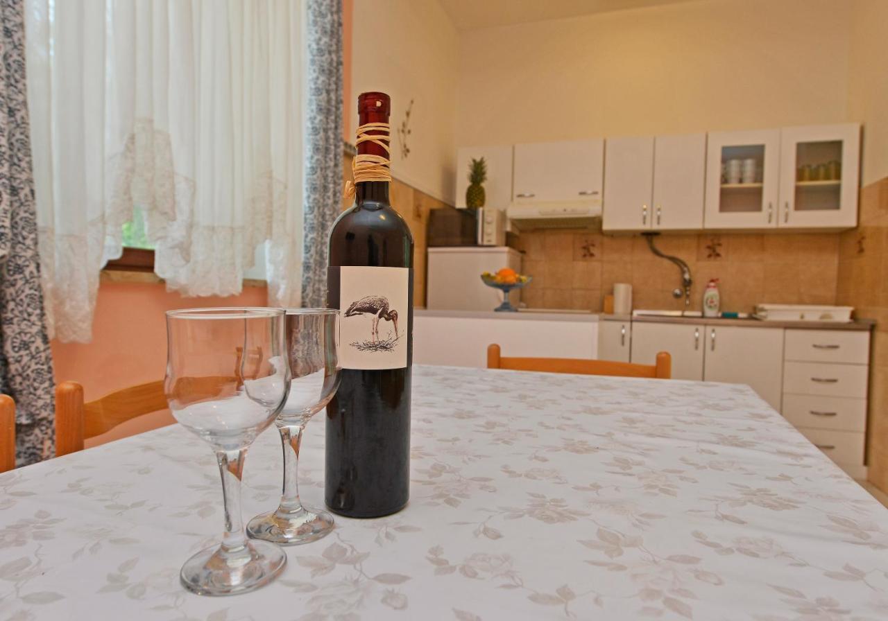 Apartments Ella Пореч Экстерьер фото