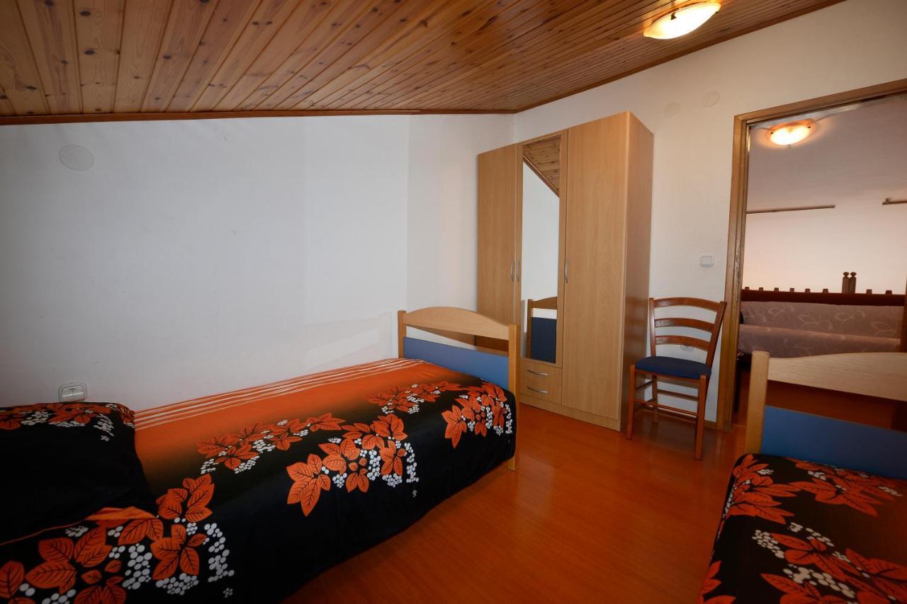 Apartments Ella Пореч Экстерьер фото